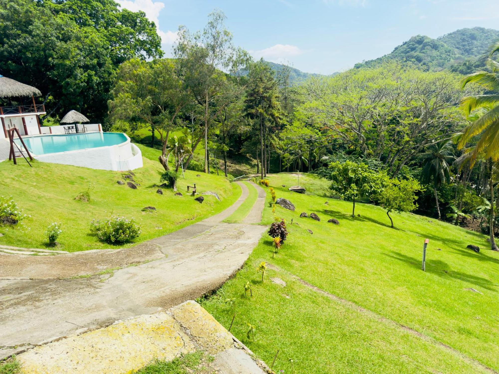 Ranchos De Chalia Panama Hotel Portobelo Kültér fotó