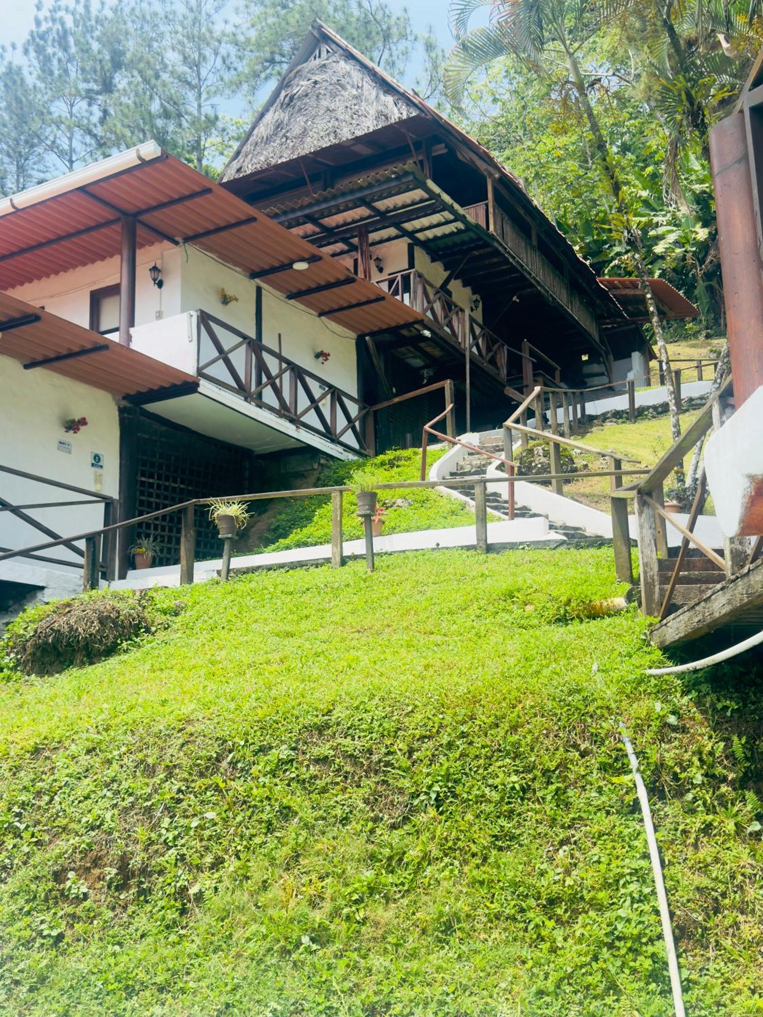 Ranchos De Chalia Panama Hotel Portobelo Kültér fotó