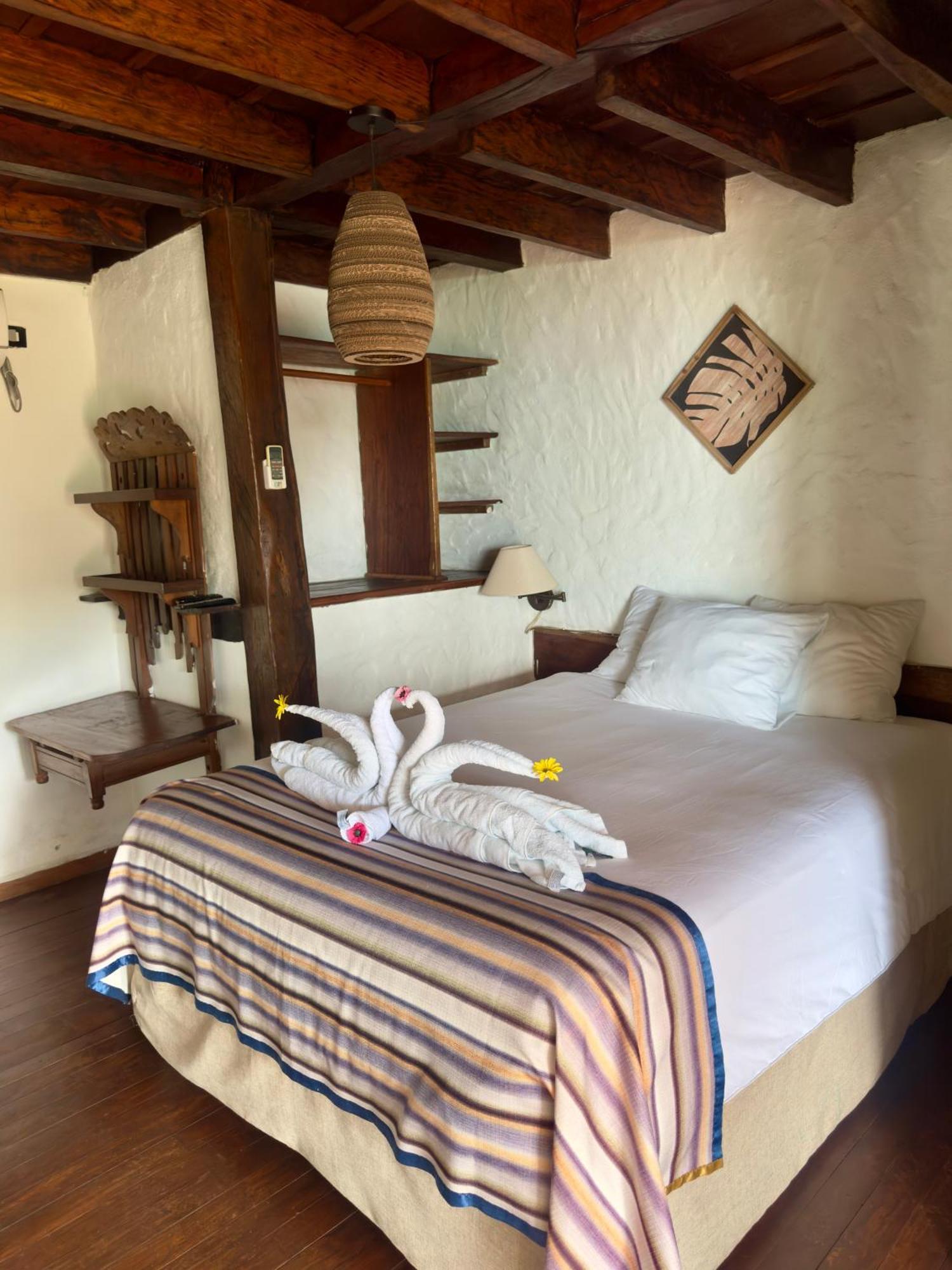 Ranchos De Chalia Panama Hotel Portobelo Kültér fotó