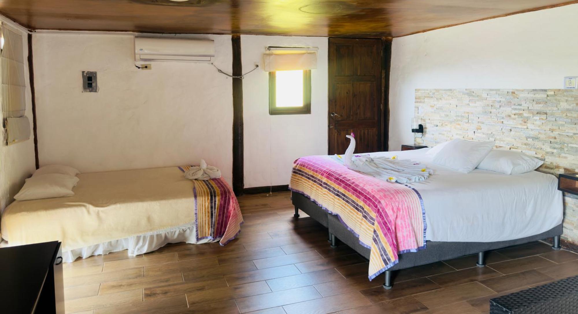 Ranchos De Chalia Panama Hotel Portobelo Kültér fotó